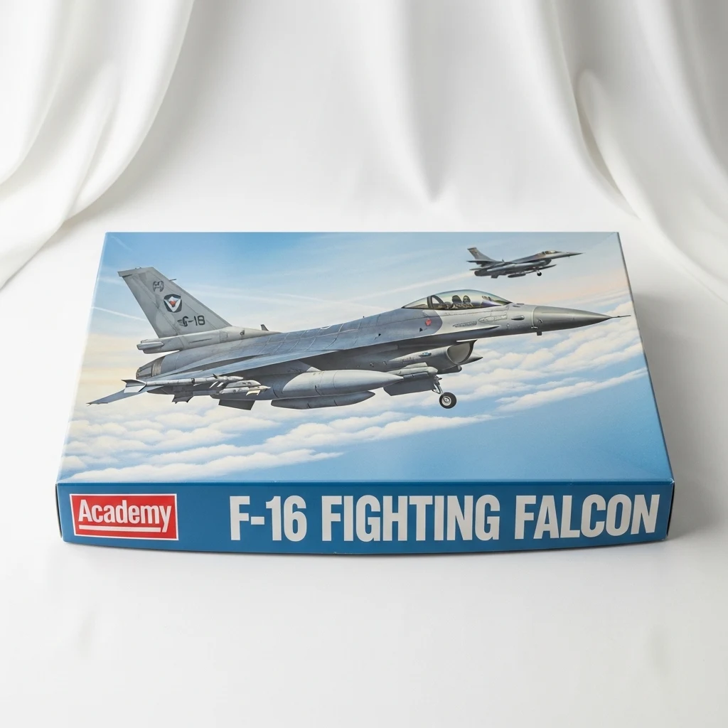 Academy F-16 Fighting Falcon model kit image 2