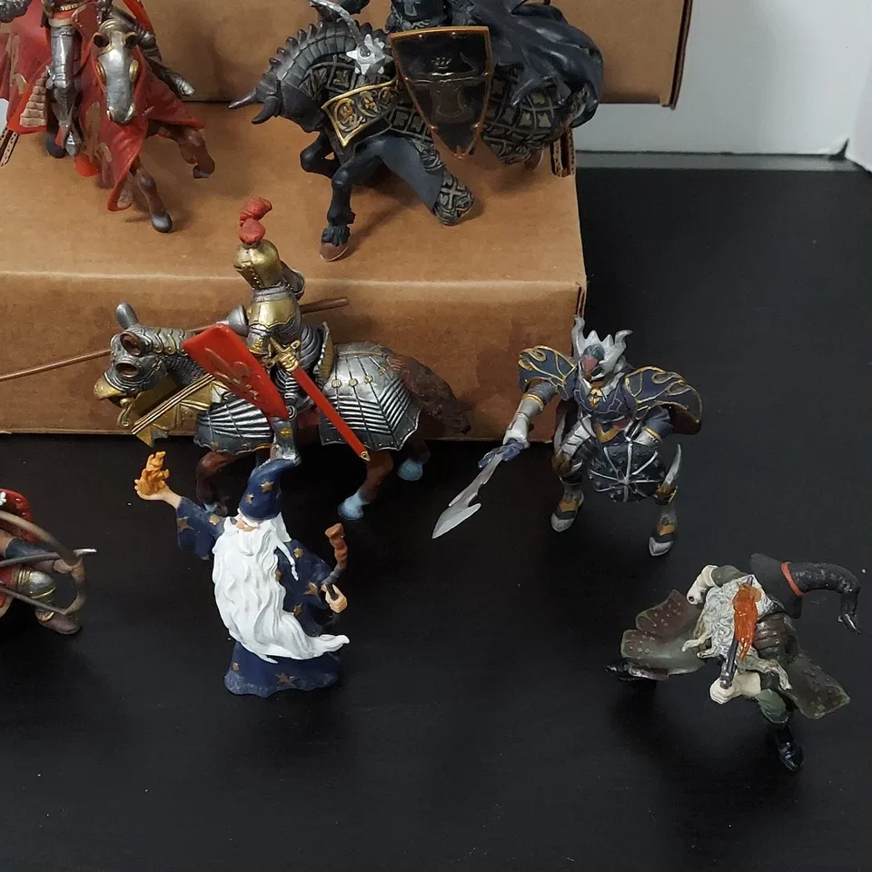 Schleich Dragon Knight figurine image 3