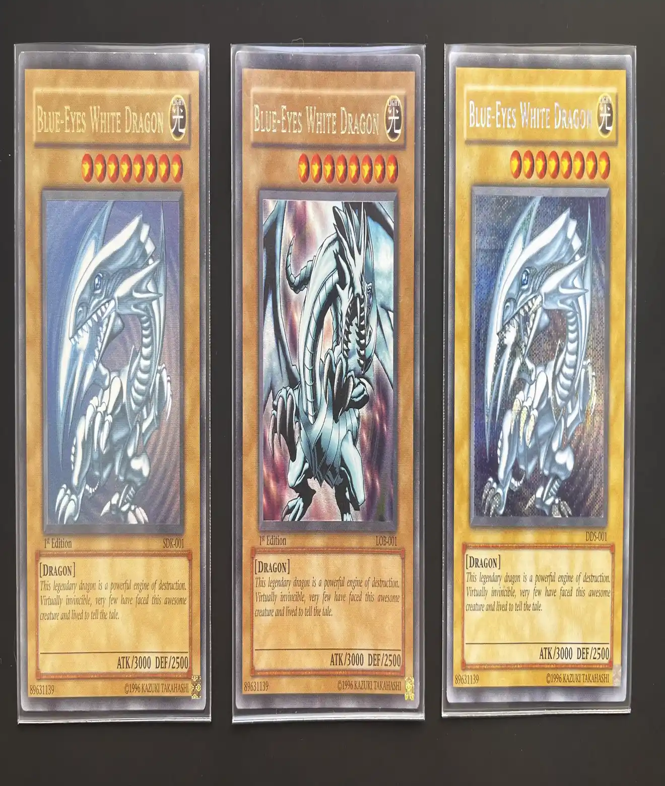Yugioh Blue-Eyes White Dragon card